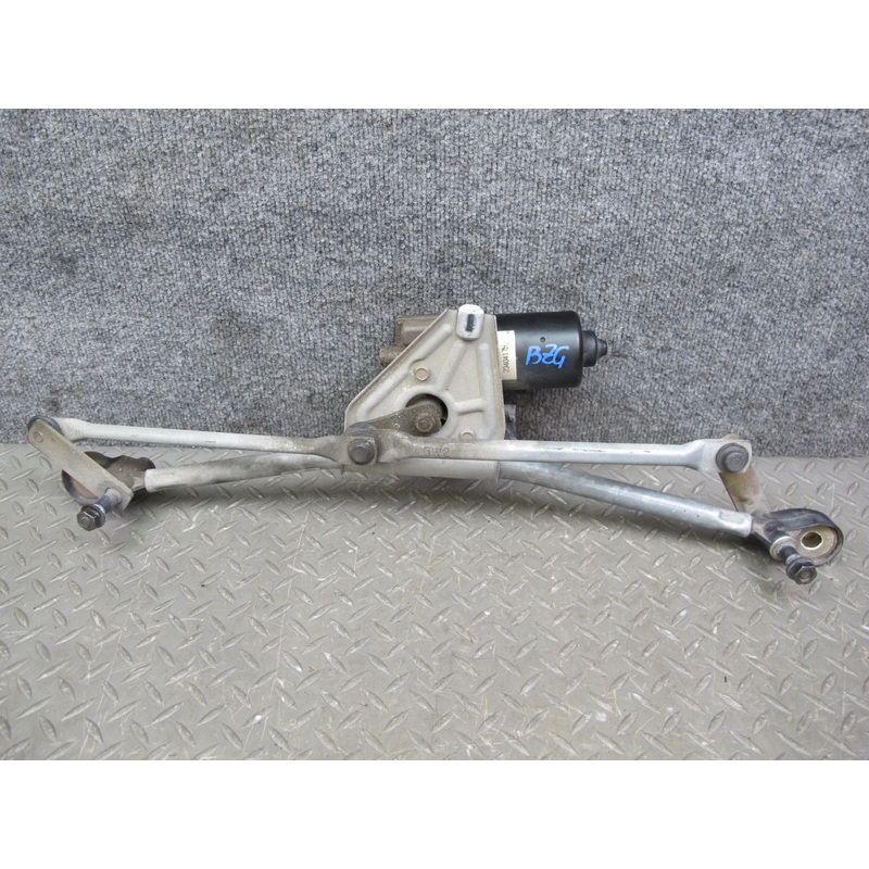 96-02 BMW E36/7 Z3 Roadster Windshield Wiper Transmission Linkage w Motor OEM