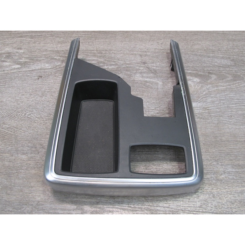 2012-2015 Mercedes W166 Front Center Console Storage Trim Cover Panel 16930748