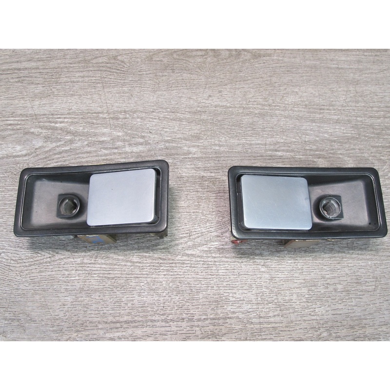 75-82 Triumph TR7 Set of 2 Left & Right Door Exterior Handle OEM
