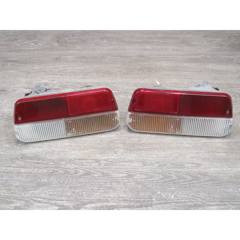 75-82 Triumph TR7 Set of 2 Rear Left & Right Tail Light Lamp OEM