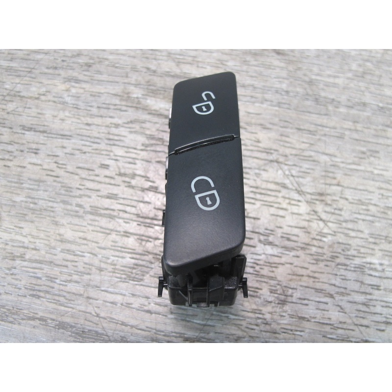 2012-2015 Mercedes W166 X166 Front Right Door Lock Unlock Button Switch