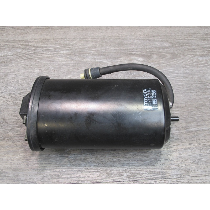 92-97 Lexus JZZ31 SC400 SC300 Fuel Evap Vapor Charcoal Canister w Bracket OEM