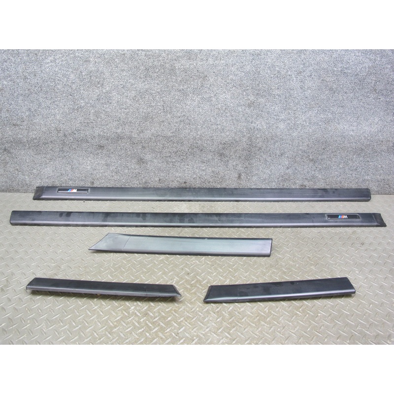 94-99 BMW E36 3-SERIES Convertible Fender Door Rear Quarter Trim Molding Set OEM