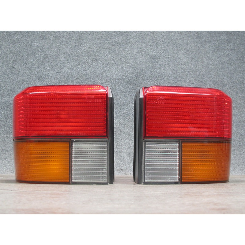 99-03 VW Eurovan T4 Set of 2 Rear Left & Right Tail Light Lamp OEM