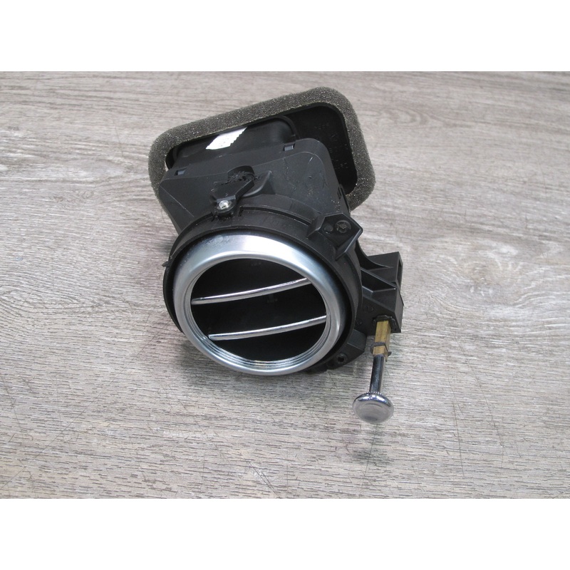 03-12 Bentley Continental GTC GT Dash Front Right A/C Air Vent 3W0819358