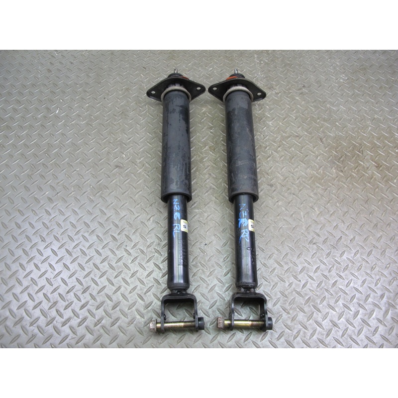 04-05 Nissan 350Z Z33 Convert Rear Left & Right Strut Shock Absorber Set 46K OEM