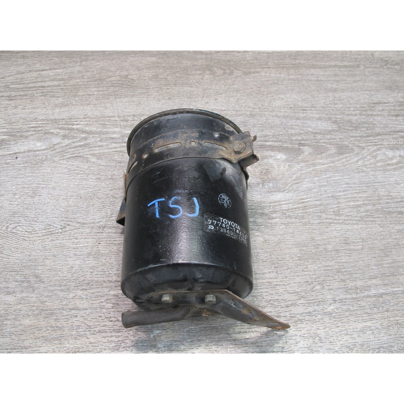 86-92 Toyota Supra MK3 Fuel Evap Vapor Charcoal Canister 77740-14410 OEM