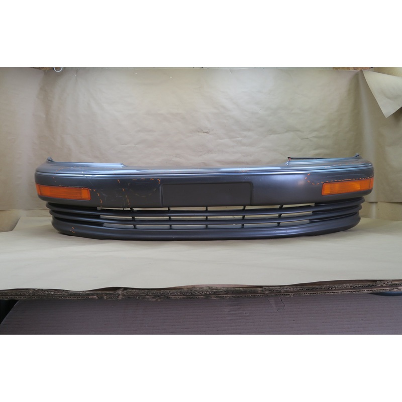 90-94 Lexus UCF10 LS400 Front Bumper Cover w Marker Lights OEM
