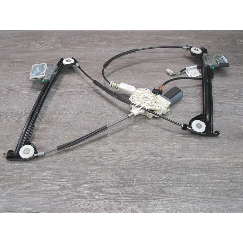 03-08 Mercedes R230 Sl-class Left Driver Door Window Regulator w Motor OEM