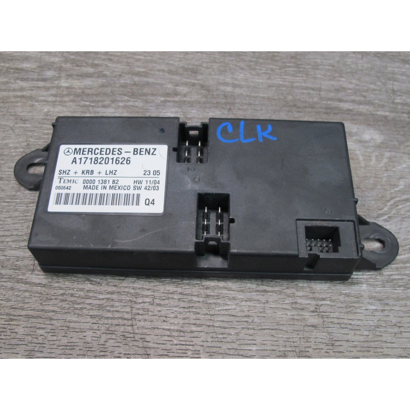 05-11 Mercedes R171 Slk-class Heated Seat Control Module 1718201626 OEM