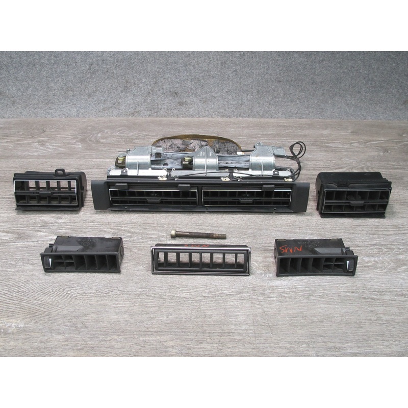 86-91 Mercedes W126 Dash Front Left Center Right A/C Air Vent Set OEM