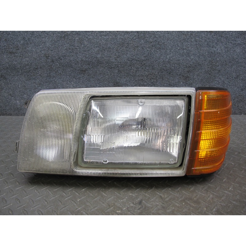 86-91 Mercedes W126 Front Left Halogen Headlight Lamp Assembly 1268201959 OEM