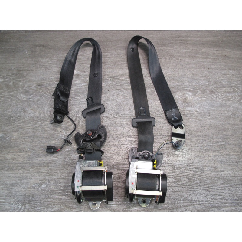 12-18 RANGE ROVER EVOQUE FRONT LEFT & RIGHT SIDE SEATBELT RETRACTOR SET OEM