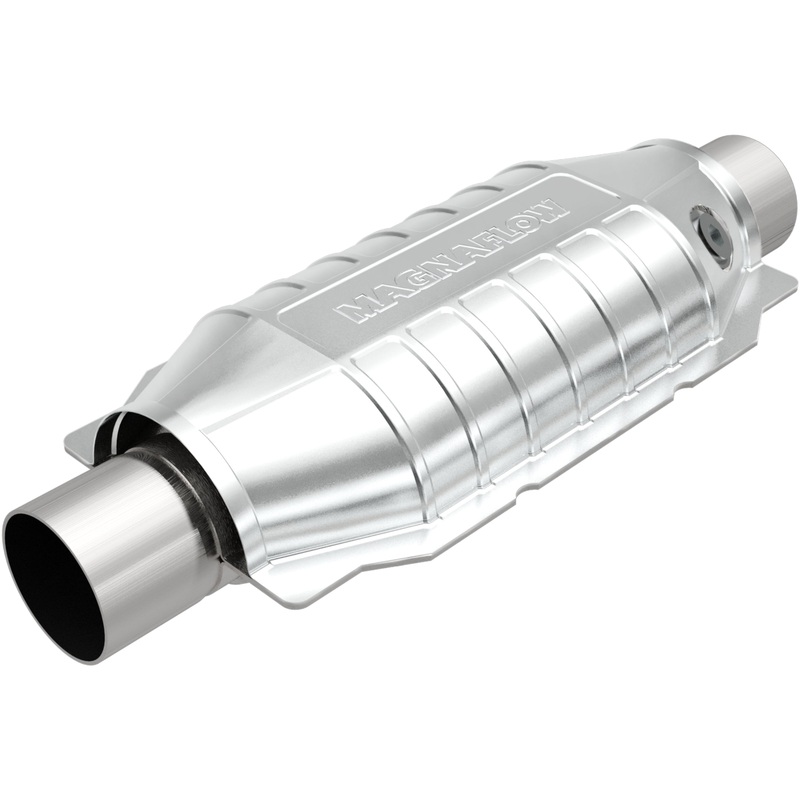 MagnaFlow Conv Universal 2.25 inch with single O2 OEM (51035)