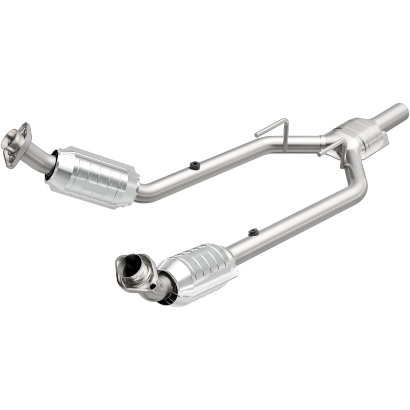 MagnaFlow Conv DF 96-97 Mercury Cougar 3.8L (444080)