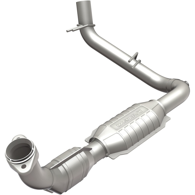 MagnaFlow Conv DF 98 Ford Expedition 5.4L (23718)